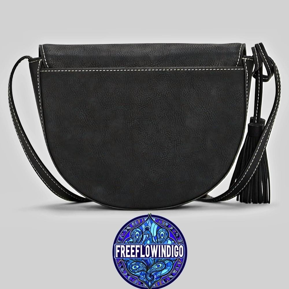 🖤 NWOT | Lucky Brand VEGAN 🍀 Studded Black Crossbody Saddle Bag - Picture 3 of 3